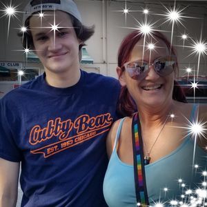 Meet your Posher, Noel